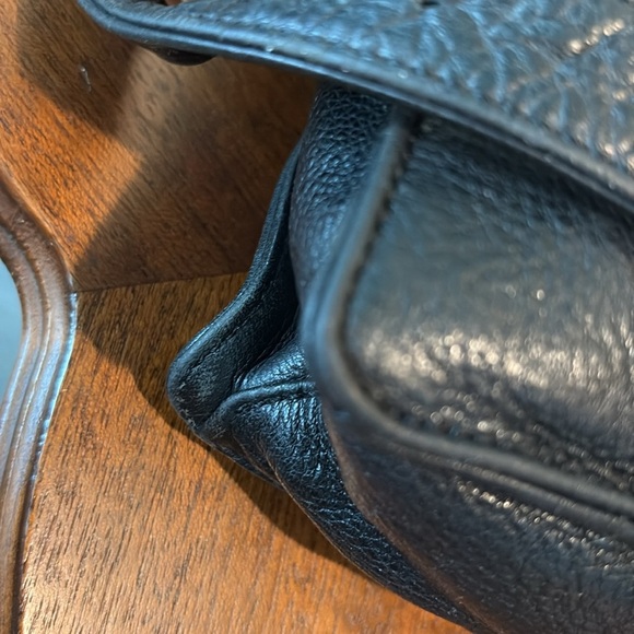 Tommy Hilfiger  shoulder bag  satchel
Pebbled leather  Black  brushed Silvertone - Picture 15 of 16